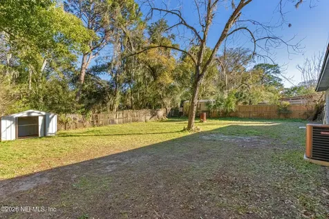 8843 Darlington Drive Jacksonville FL 32208