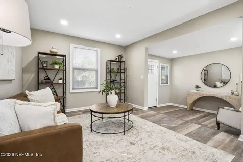 4318 Kingsbury Street Jacksonville FL 32205