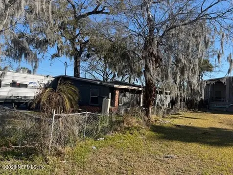 505 Kingston Avenue Daytona Beach FL 32114