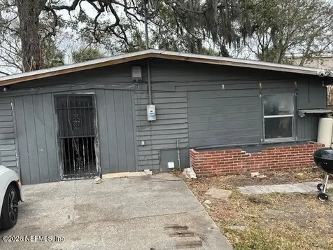 505 Kingston Avenue Daytona Beach FL 32114