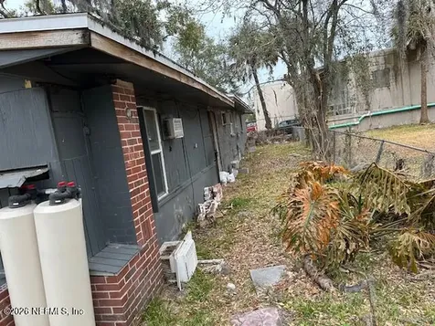 505 Kingston Avenue Daytona Beach FL 32114