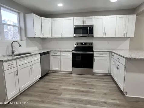 1274 Lake Shore Boulevard Jacksonville FL 32205