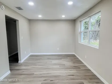 1274 Lake Shore Boulevard Jacksonville FL 32205