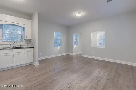 355 Phelps Street Jacksonville FL 32206