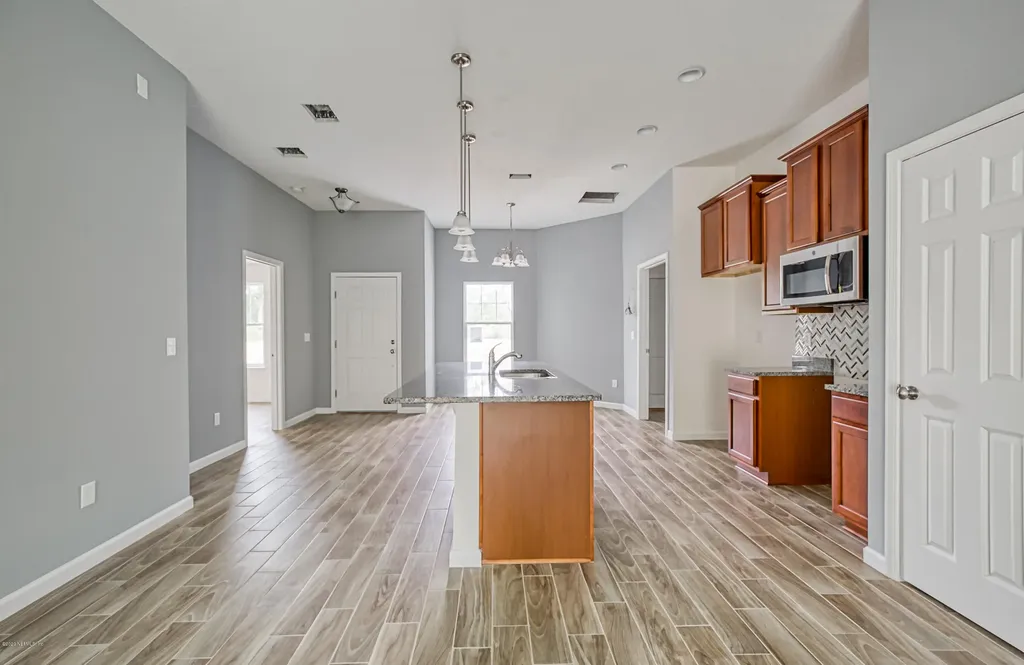 6080 Patriots Landing Lane Jacksonville FL 32244
