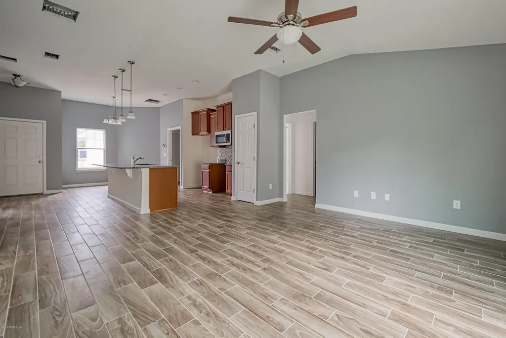 6080 Patriots Landing Lane Jacksonville FL 32244