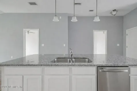 6080 Patriots Landing Lane Jacksonville FL 32244