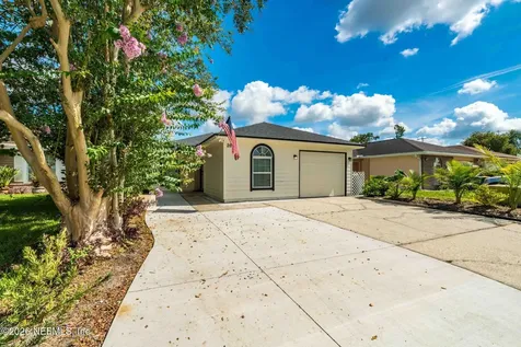 2658 Sam Houston Place Jacksonville FL 32246
