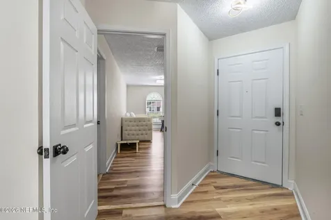 2658 Sam Houston Place Jacksonville FL 32246