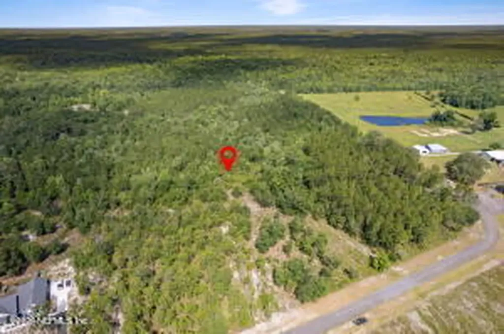 14014 Dunroven Drive Bryceville FL 32009