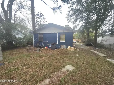 1076 W 32nd Street Jacksonville FL 32209