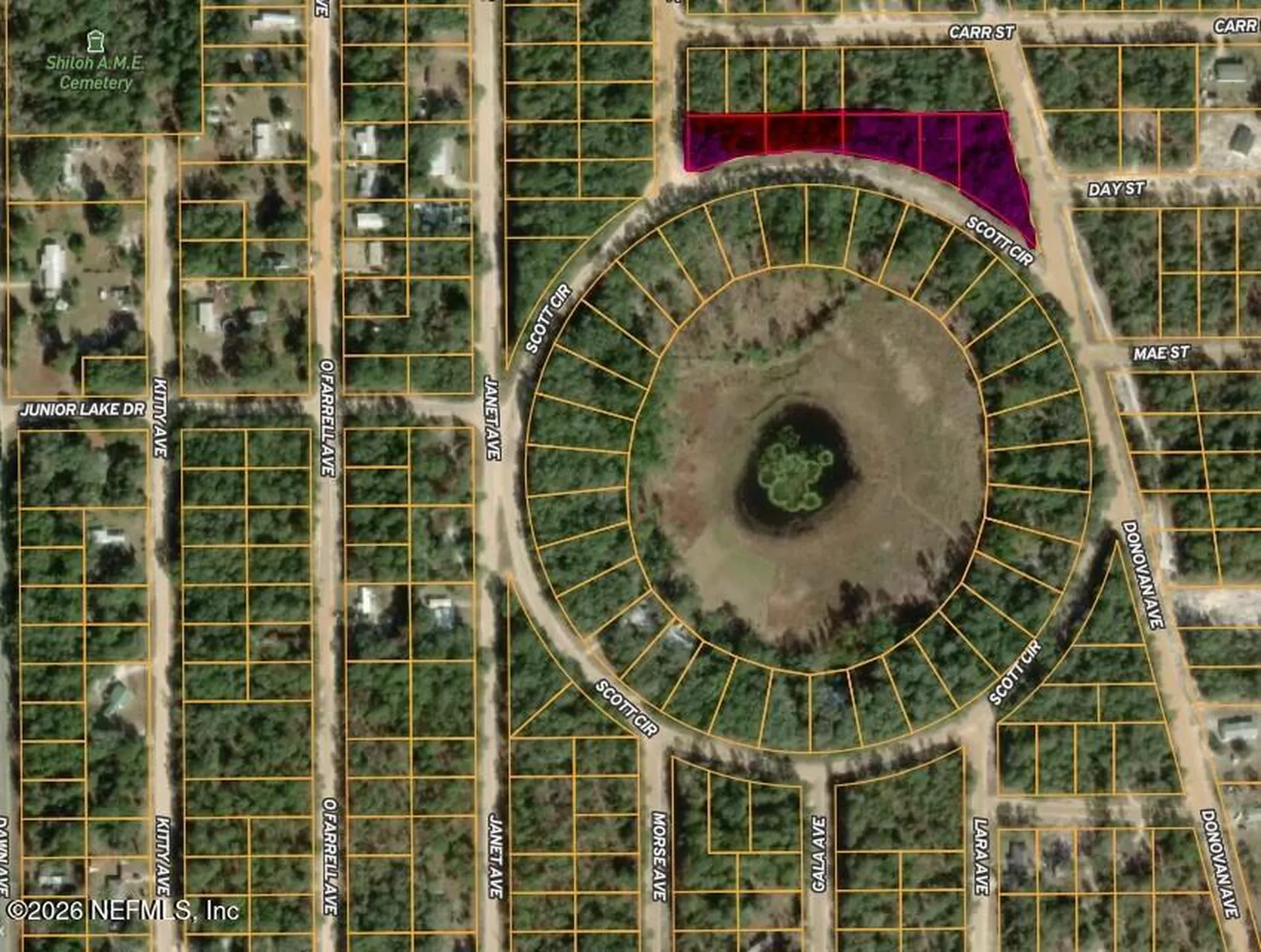 9-13 Scott Circle Interlachen FL 32148