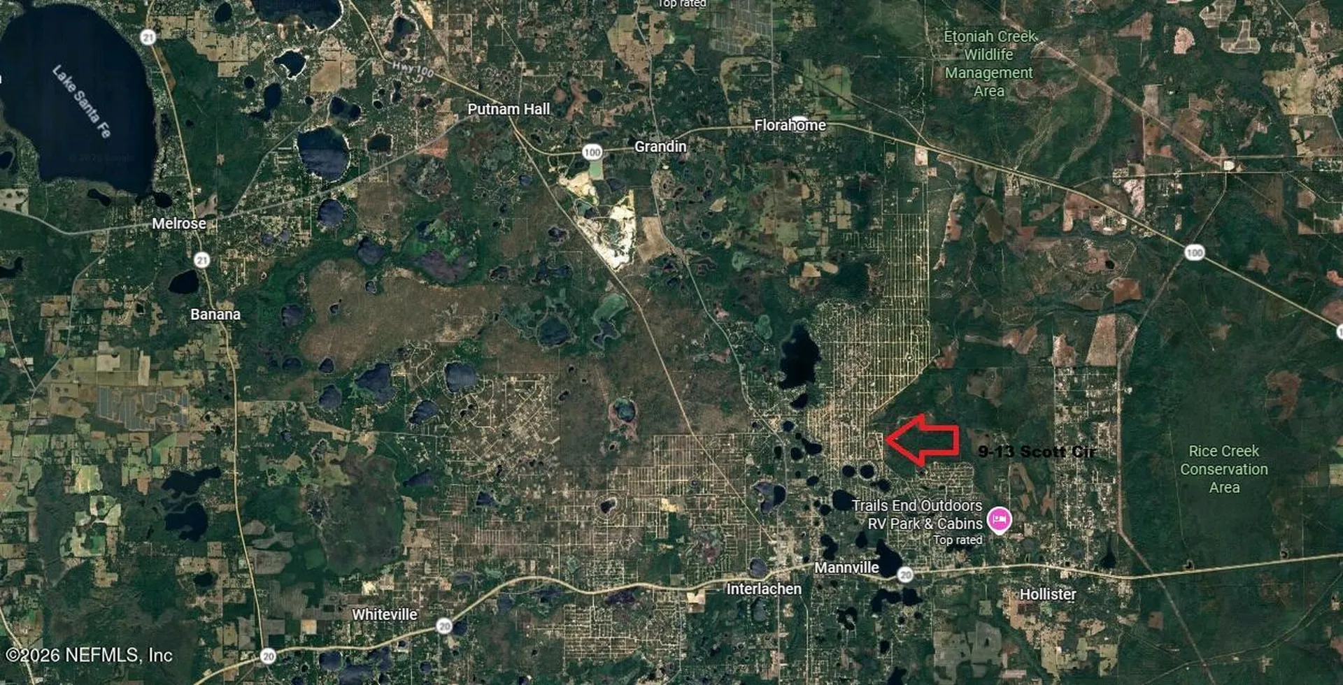 9-13 Scott Circle Interlachen FL 32148