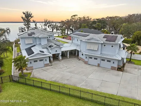 5713 Crosswinds Circle St. Augustine FL 32092