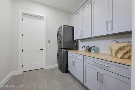 5713 Crosswinds Circle St. Augustine FL 32092