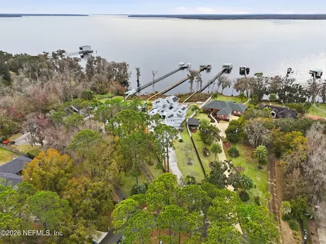 5713 Crosswinds Circle St. Augustine FL 32092