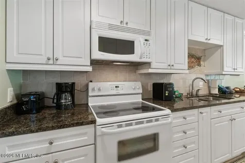 3328 Sea Marsh Road Fernandina Beach FL 32034