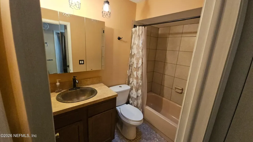 4978 Lofty Pines Circle W Jacksonville FL 32210
