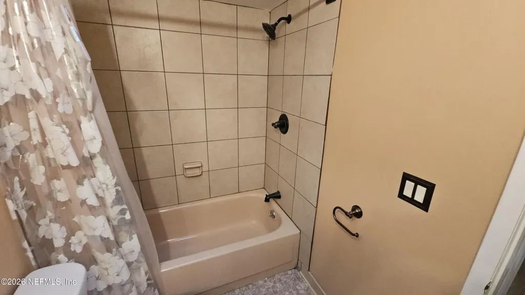 4978 Lofty Pines Circle W Jacksonville FL 32210