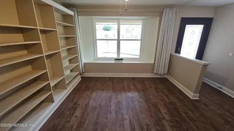 4978 Lofty Pines Circle W Jacksonville FL 32210