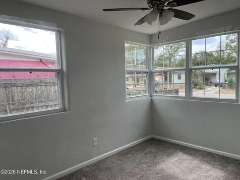 10547 Briarcliff Road E Jacksonville FL 32218