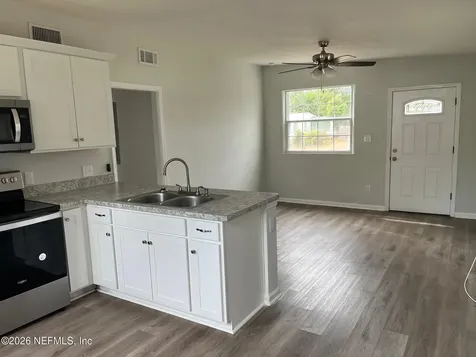 10547 Briarcliff Road E Jacksonville FL 32218