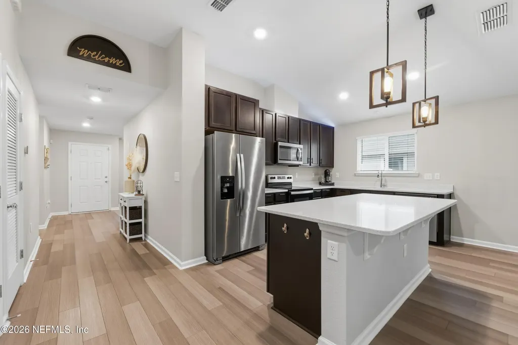589 Wild Rose Lane Jacksonville FL 32218