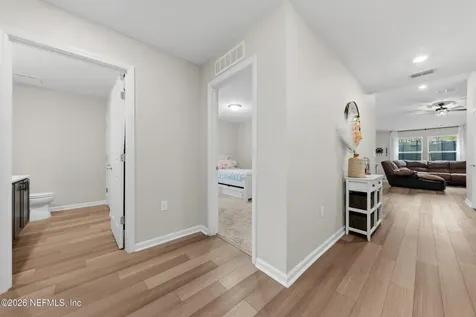 589 Wild Rose Lane Jacksonville FL 32218