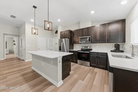 589 Wild Rose Lane Jacksonville FL 32218