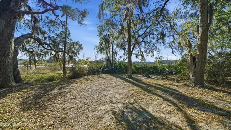 5480 Cedar Point Road Jacksonville FL 32226