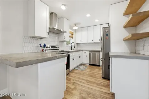 1203 16th Avenue N Jacksonville Beach FL 32250