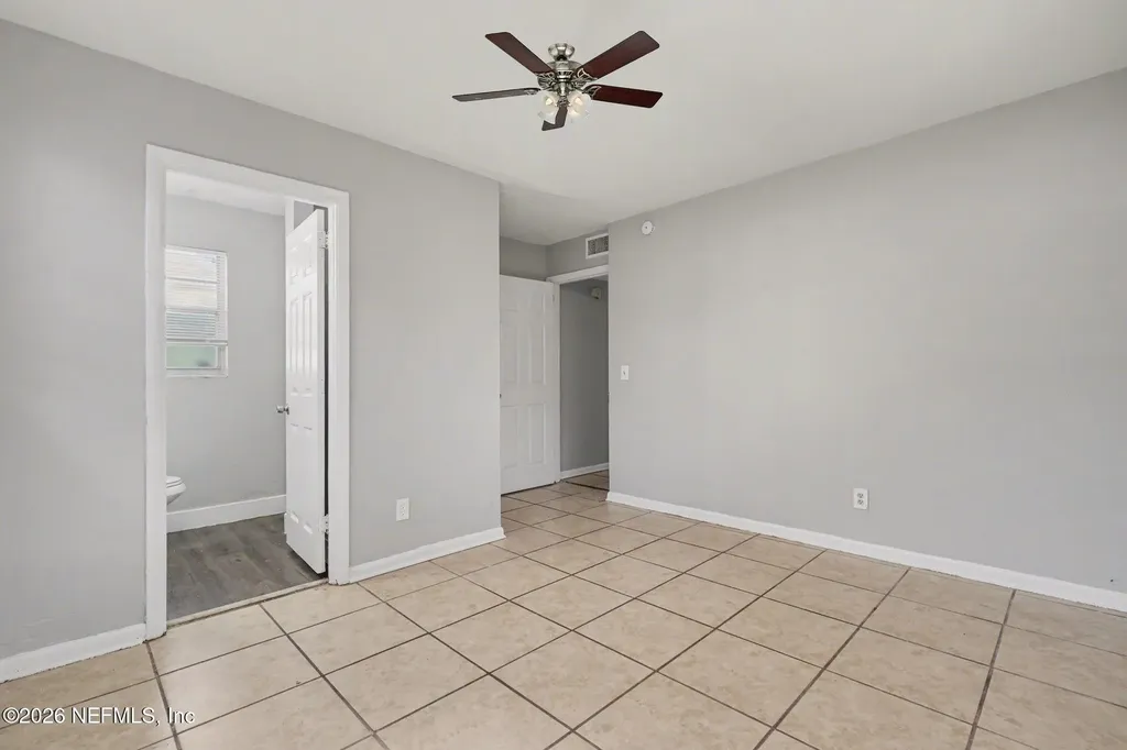 4852 Hatteras Road Jacksonville FL 32208