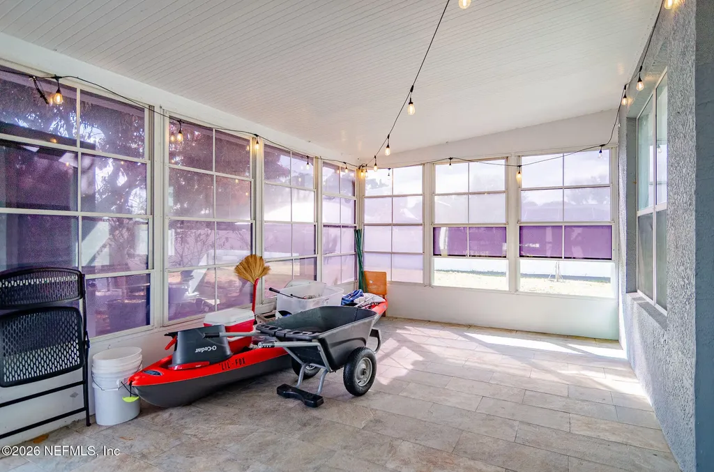 868 Huntington Street NE Palm Bay FL 32907