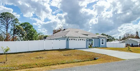 868 Huntington Street NE Palm Bay FL 32907