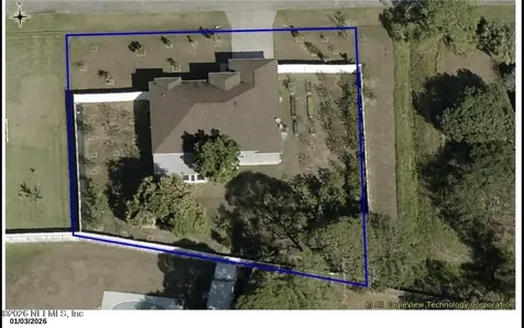 868 Huntington Street NE Palm Bay FL 32907