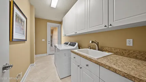 788 Providence Island Court Jacksonville FL 32225