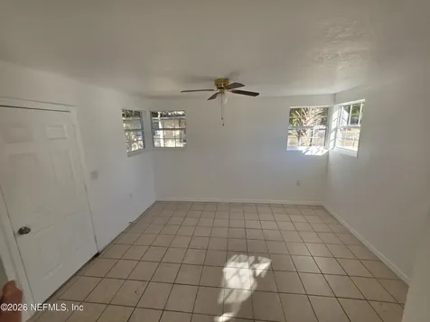 1938 Leon Road Jacksonville FL 32246
