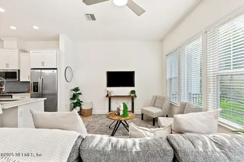 11454 White Cap Court Jacksonville FL 32256