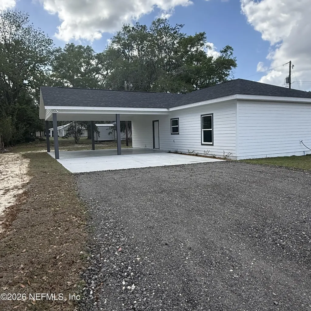 220 SW 3rd Lake Butler FL 32054