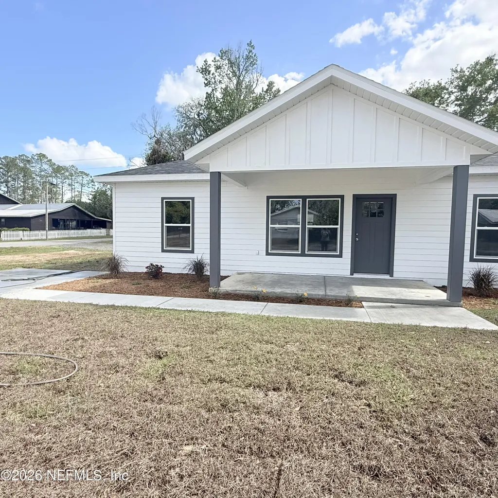 220 SW 3rd Lake Butler FL 32054