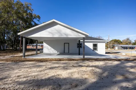 220 SW 3rd Lake Butler FL 32054
