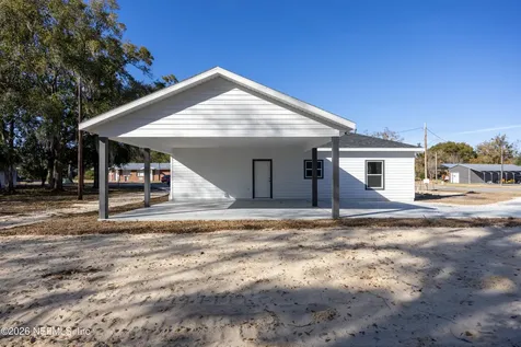 220 SW 3rd Lake Butler FL 32054