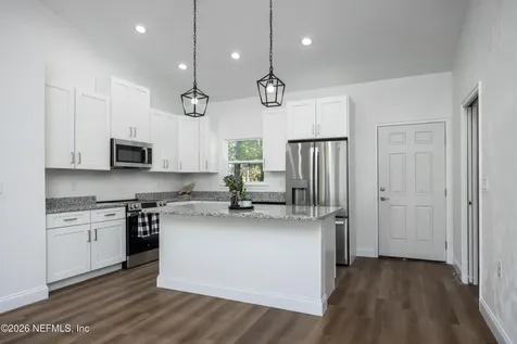 220 SW 3rd Lake Butler FL 32054
