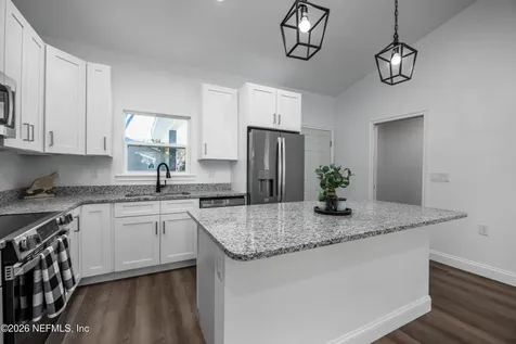 220 SW 3rd Lake Butler FL 32054