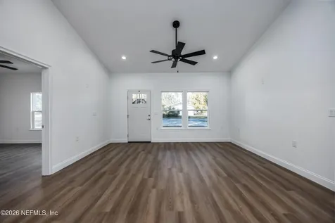 220 SW 3rd Lake Butler FL 32054