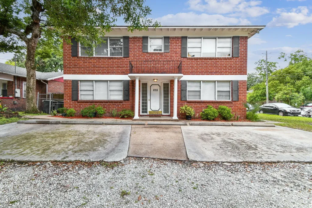 828 Acosta Street Jacksonville FL 32204