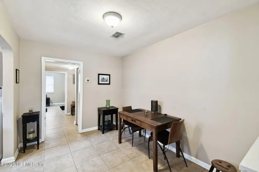 828 Acosta Street Jacksonville FL 32204