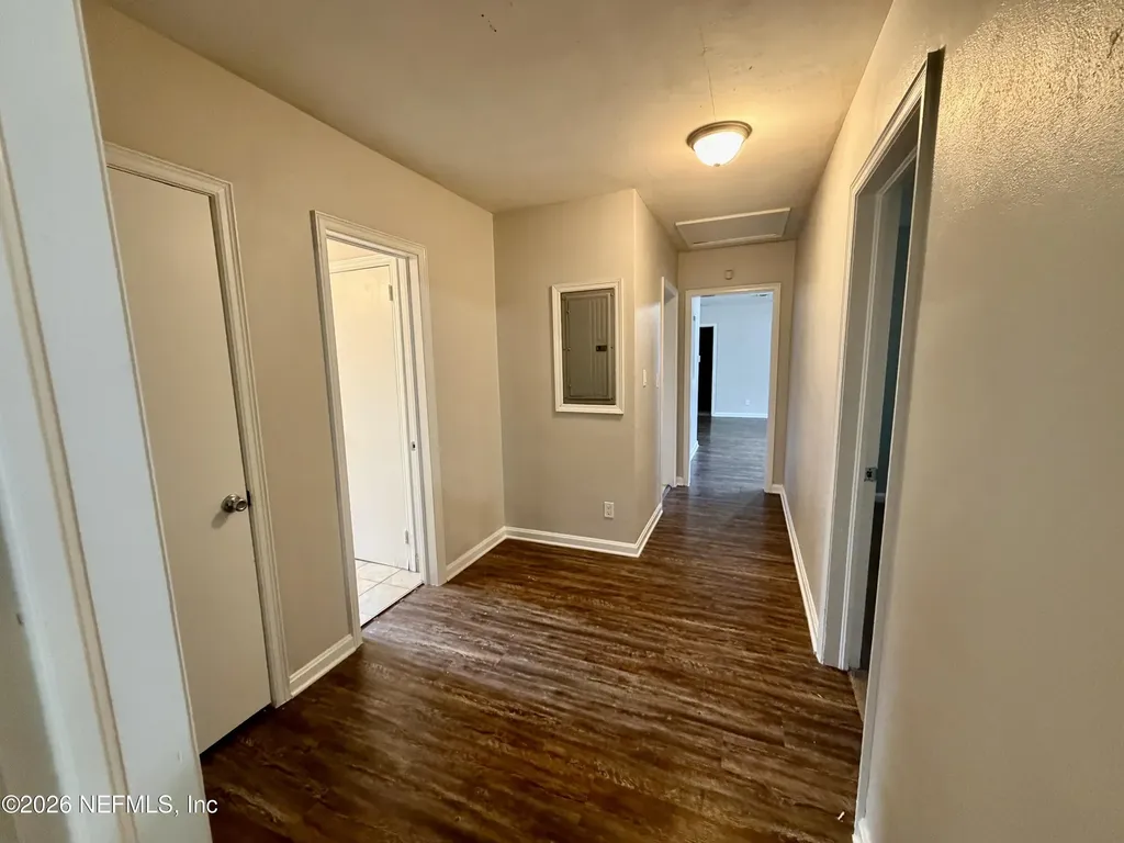 2935 Bethel Court Jacksonville FL 32207