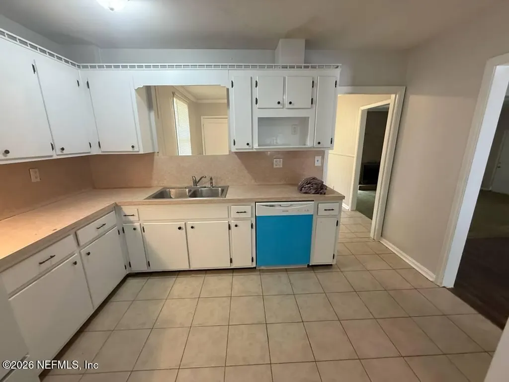 2935 Bethel Court Jacksonville FL 32207