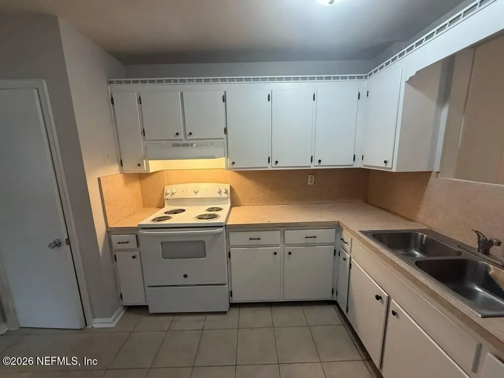 2935 Bethel Court Jacksonville FL 32207